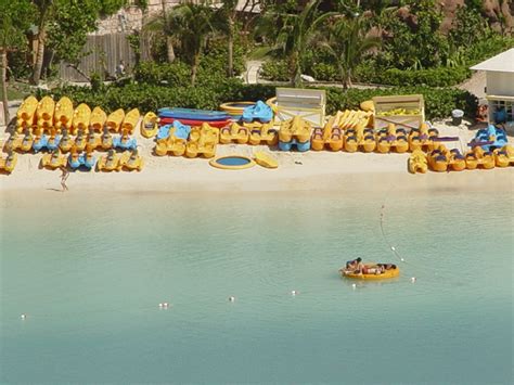 Magix Island Lagoon: An Escape from the Hustle and Bustle of Honolulu